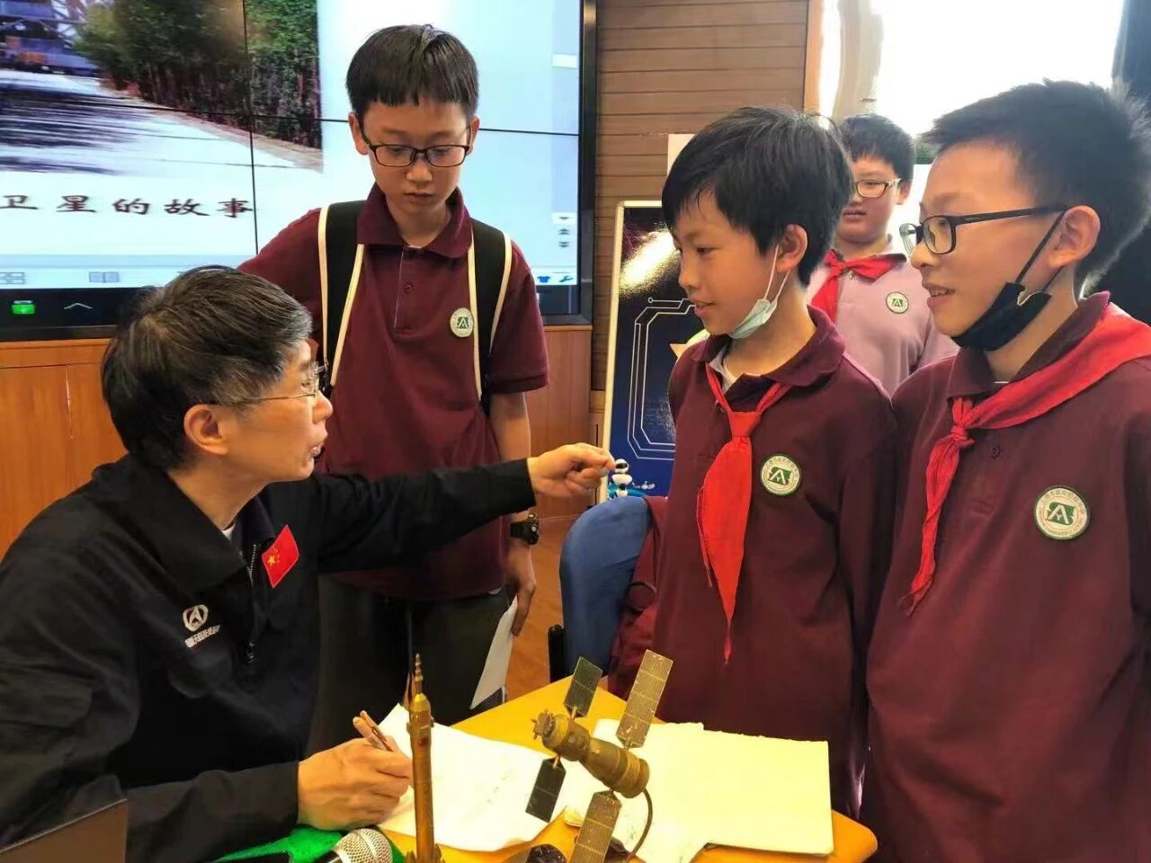 e3ed2cc5-a325-41eb-863c-411f7895d997.jpg 微信图片_2025-12-05_143545_435.jpg